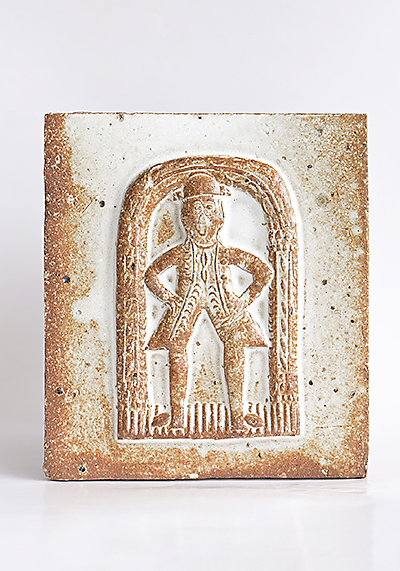 Изображение Кафель Плитка Мужчина в арке из цветов, пряничная