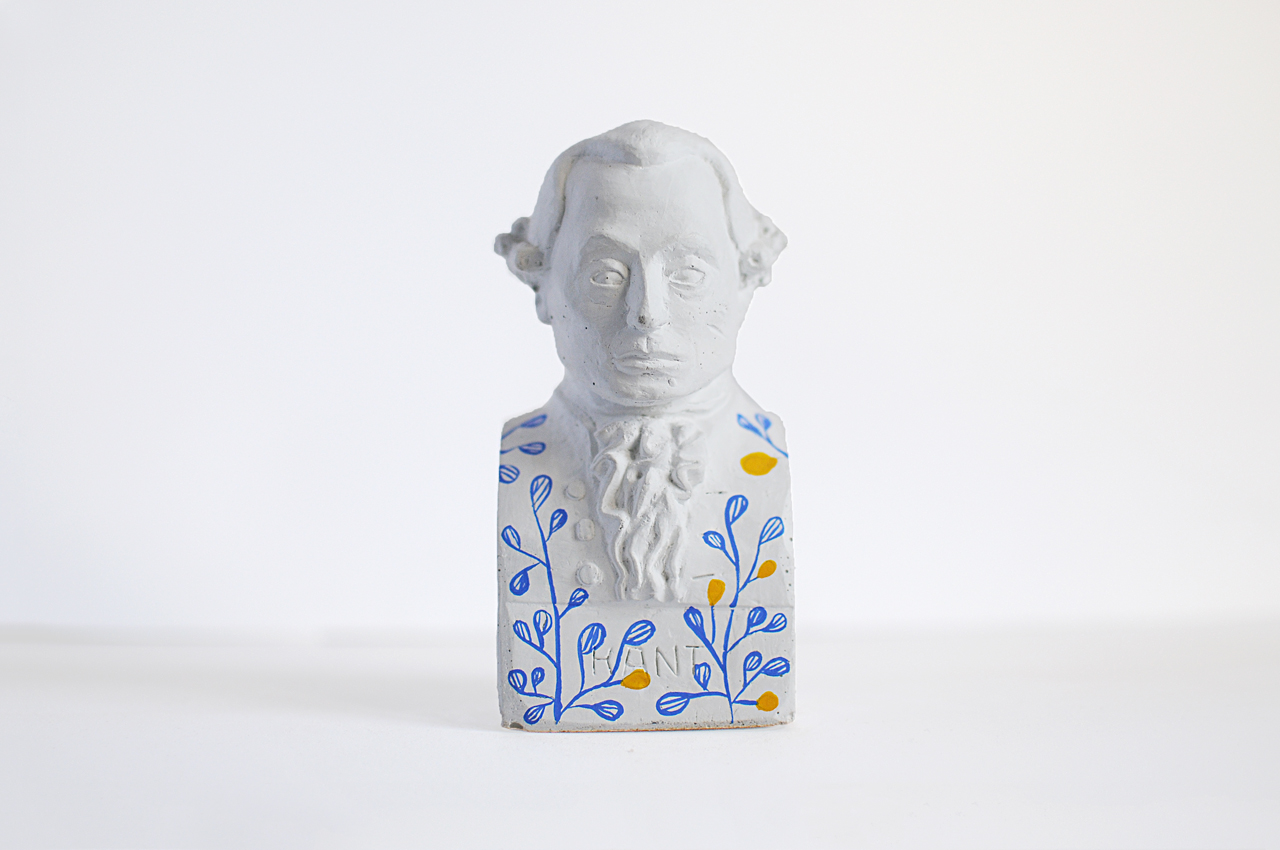 Изображение Бюст Канта Бюст Канта с голубыми веточками, белый