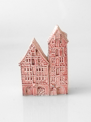 Изображение Домики Кнайпхофа Фахверковые склады "Конь" и "Бык", розовые